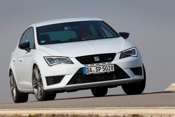 SEAT Leon CUPRA       Automotive Brand Contest