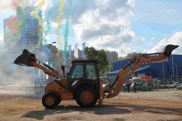 �������� �������������� ����������� ����� ������ �����������-���������� Case 570T