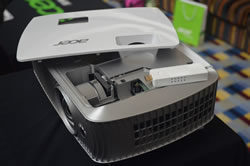   Acer H7550ST      HDMI       