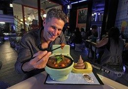 Проведите первый весенний месяц с телеканалом «Кухня ТВ»!