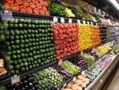Продуктовые сети попали в «полосу шторма»