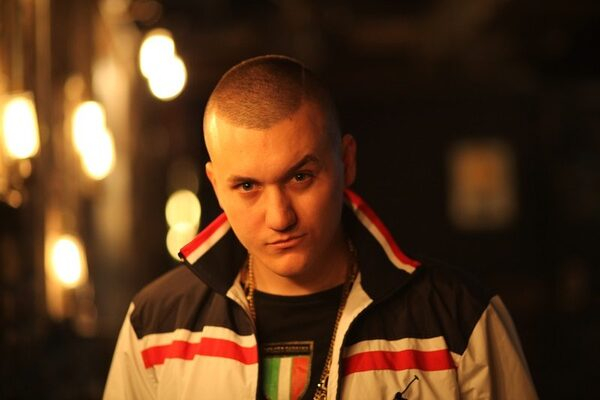 ����� M.ASON ����������� ���������� ������ � 8 �����