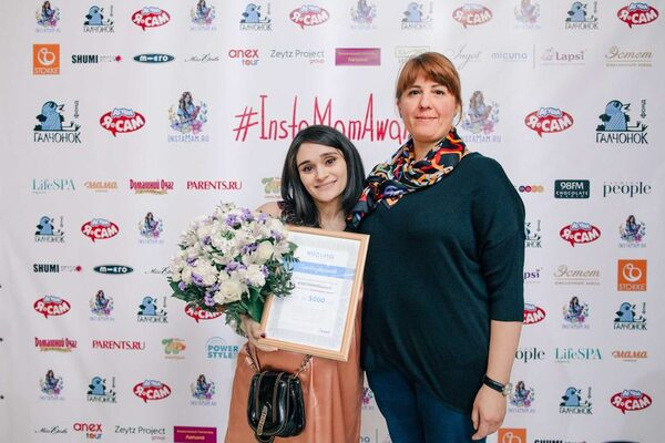 #InstaMamAward  Micuna   -