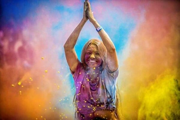 «Ростелеком» станет участником и партнером фестиваля красок «HOLI» в Чебоксарах