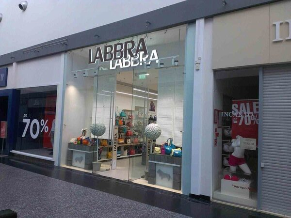     LABBRA    !