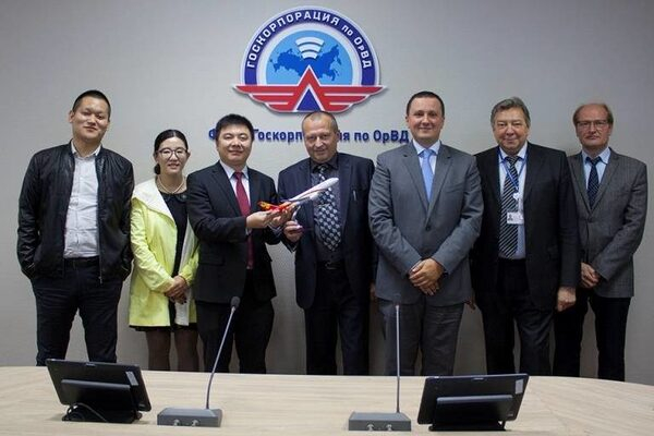  Hainan Airlines       Ļ