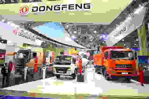 DONGFENG   COMTRANS`15