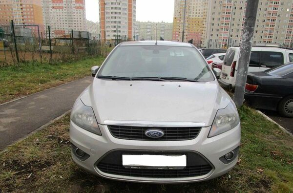 400 автовладельцев Балашихи оштрафованы  за парковку на газонах