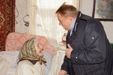 Энергетики МРСК Центра поздравили  с 95-летием ровесницу ГОЭЛРО, ветерана отрасли Александру Хмелевскую
