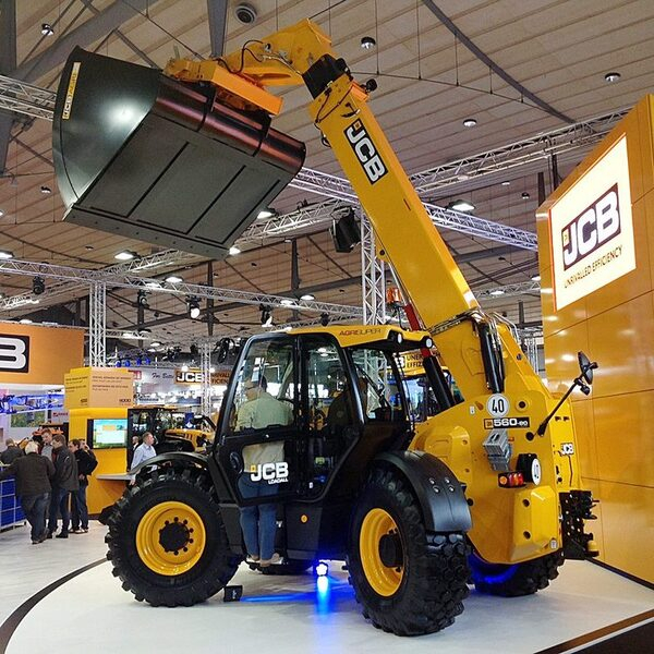 JCB     -2015