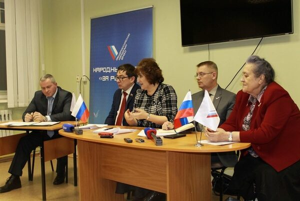 Активисты ОНФ в НАО: мэрия Нарьян-Мара бойкотирует необходимость сокращения расходов на содержание чиновников