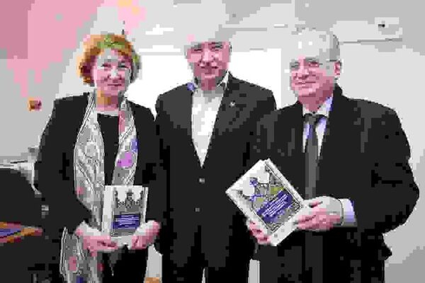 ������ ������� ������ ������� � ���������� �������� �������� �����������