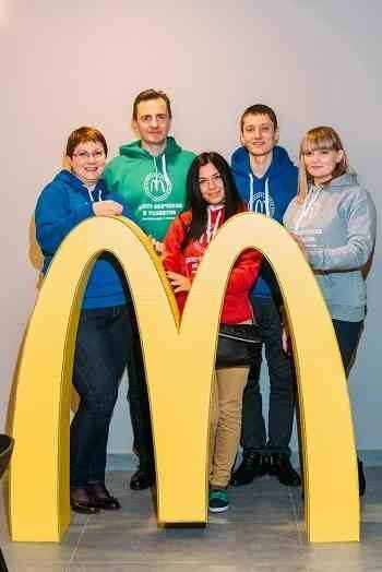  60  McDonald's     2016 