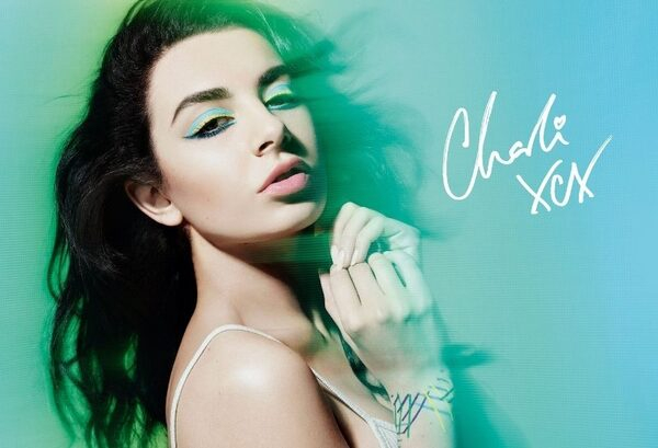  MAKE UP FOR EVER   CHARLI XCX       AQUA XL