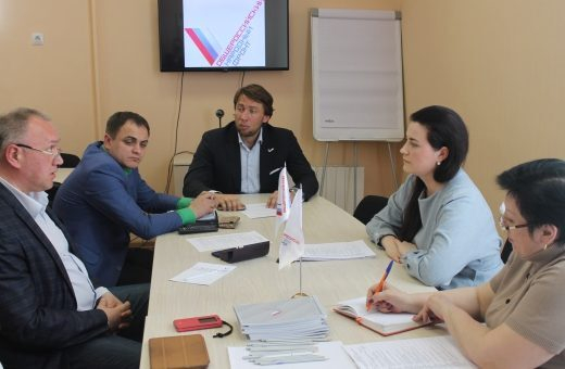 Тюменские активисты ОНФ требуют запретить рекламу сомнительных услуг в общедоступных местах