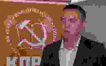  :    