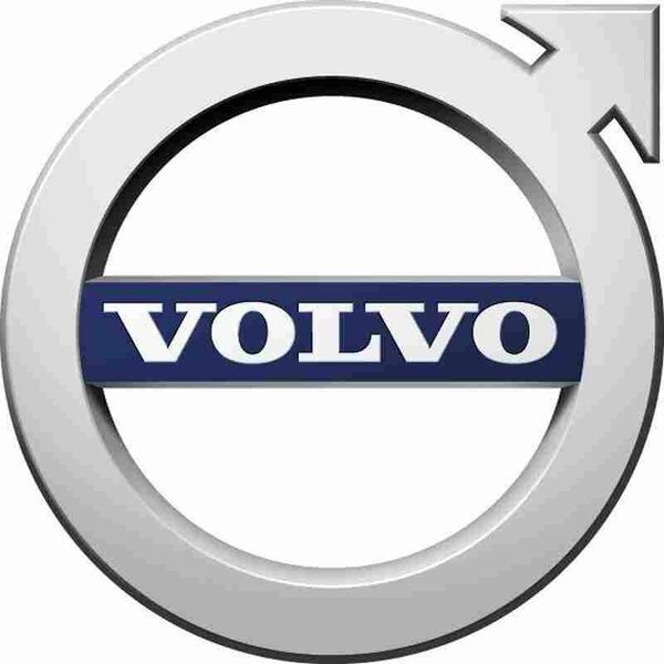 Флагманский седан Volvo S90 получит спортивную версию R-Design