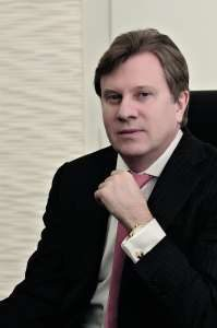 ������� �������� SSJ 100 ���������� ����� ����������� �� ����� ����