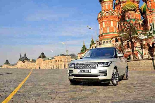       :  869    Jaguar  Land Rover  !