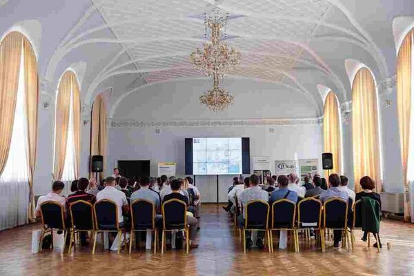 ��� �������� �������� ������������ web-������ ��� ������������ � �������������� ������� � CargoToGo