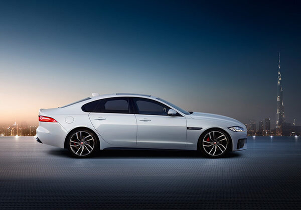  : Jaguar XF   
