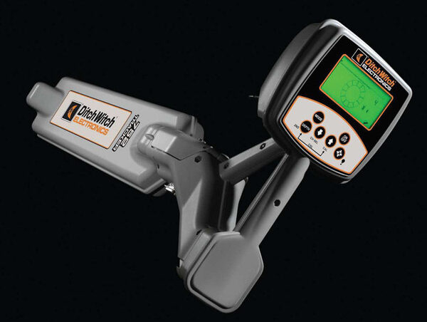 !   750/752 Ditch Witch  790 000 !