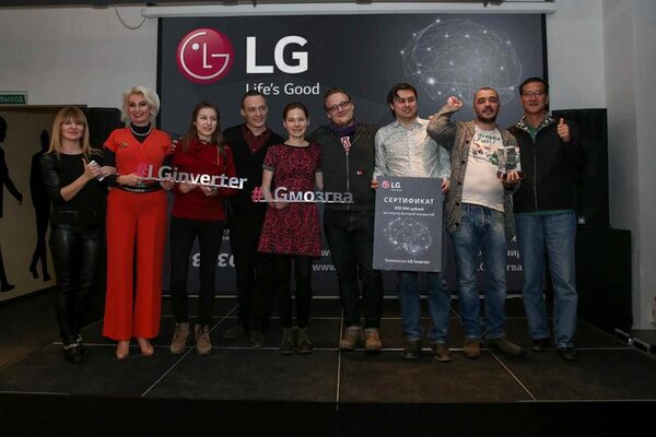    LG      