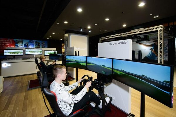   LG    Gamerstadium
