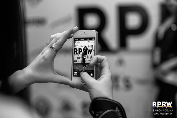 PR        