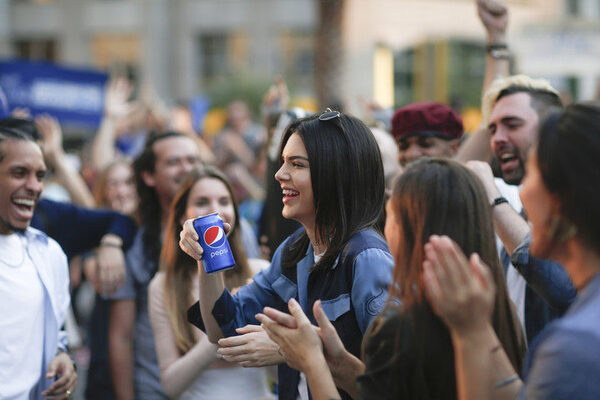 Pepsi   Moments    