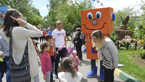 ����� ������� �� �������� � �������� �������������������  ���� � ��������