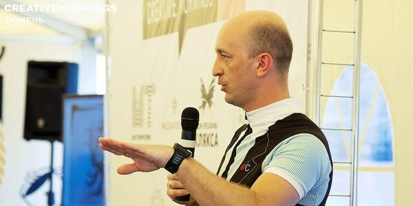       8:30   , ,   :        CreativeMornings