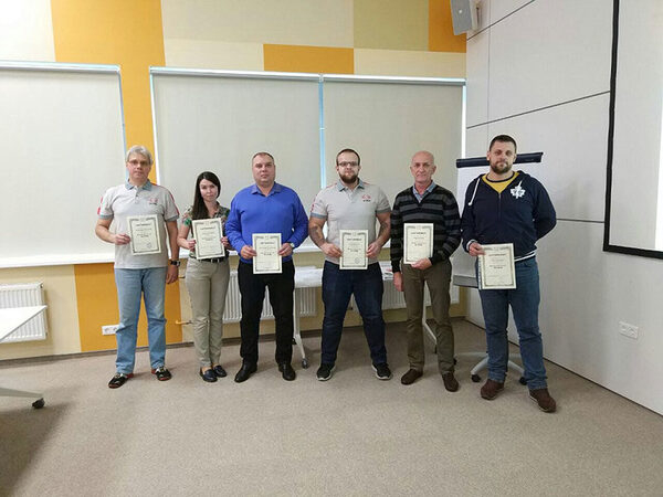 ��������� ������� ����� ������� ������������ �� ��������� ������-����������� HINO