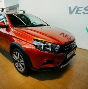 ���������� � LADA Vesta SW Cross ������ � ����������� �.���������