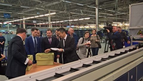 ����� ������ ��������� ����� ������������� ����� Toshiba � �����-����������