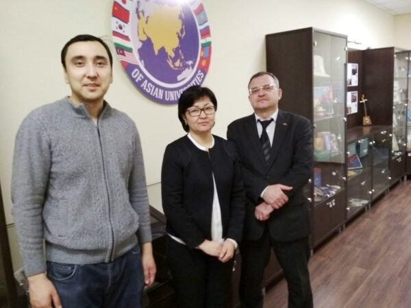 В опорном АлтГУ проходят научную стажировку докторанты из Казахстана