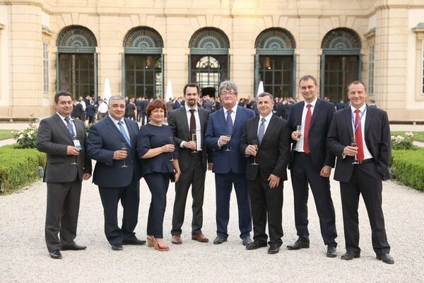 ����������� ��������� ��������� ������� Volkswagen �� ��������!