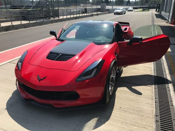 Chevrolet Corvette   Moscow Raceway