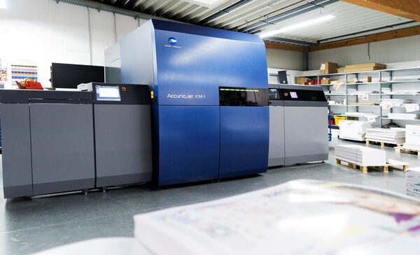 Rehms Druck � Konica Minolta AccurioJet KM-1 ������ � �������� �������� ���������� QSD