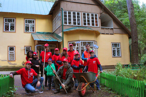 ������ ������������� ��������� ������ � ����-����� �.�. ���������� � �����������