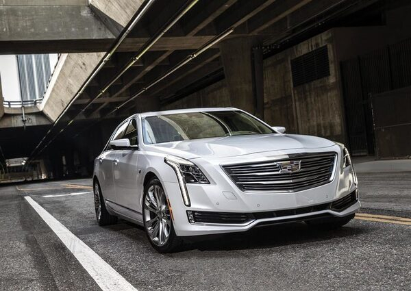  Cadillac CT6  
