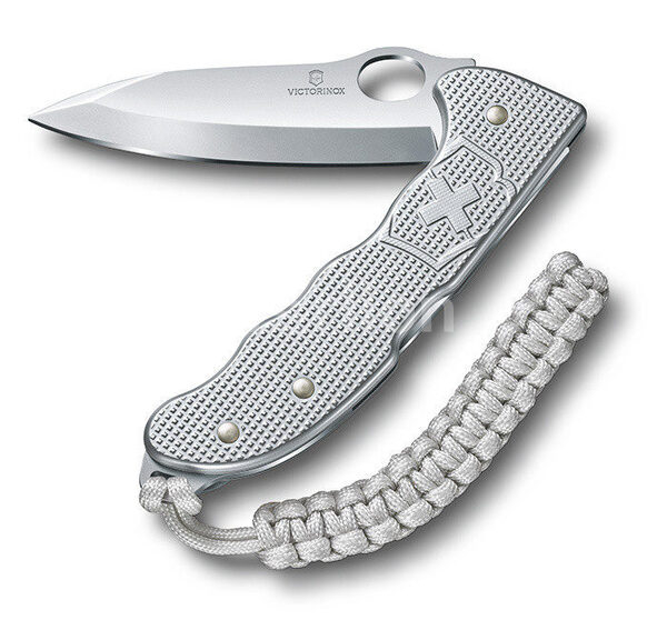       Victorinox Hunter Pro M Alox