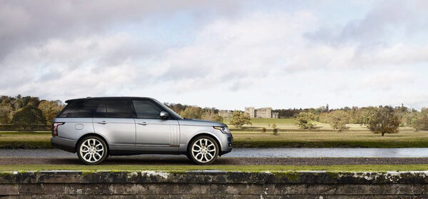     ,       Land Rover   ͻ