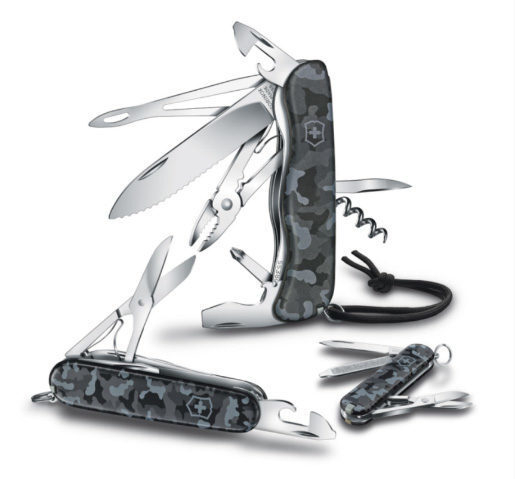    :   Navy Camouflage  Victorinox