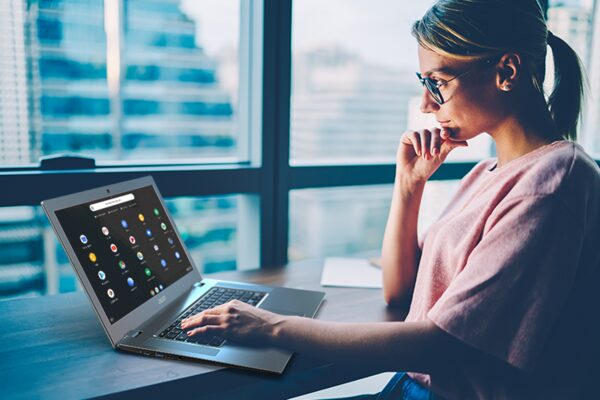 Acer    Chromebook    AMD A-   Radeon