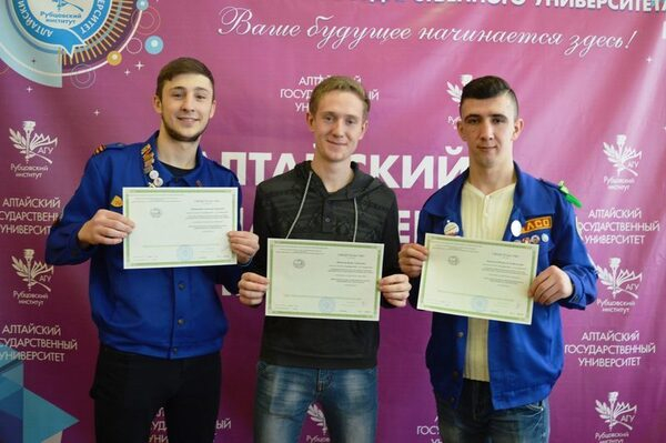 Волонтеры Рубцовского института (филиала) АлтГУ прошли обучение в Ресурсном центре НГТУ