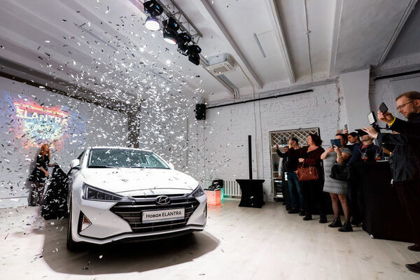 ����� ���������� ��������� ����� Hyundai Elantra