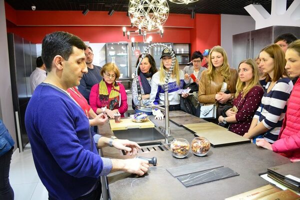 � ���� ����������� �� ����������� ������ �������� ������� � �������