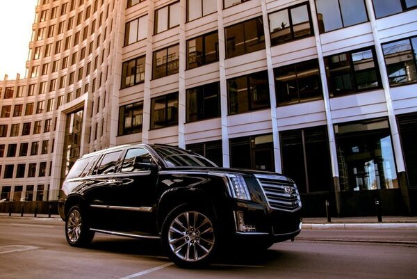 �������� ����������, ��� Cadillac Escalade ������� ������������� ����!