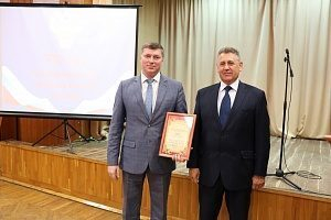 ������ ������������� ��������� ��������� ���������� ������������� � 75-������ ����������������